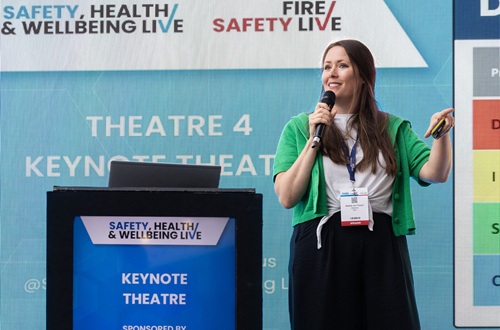 Natalie At SHW Live